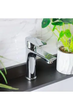 MILANO | Lemo Basin Mixer Tap with Pop Up Waste & Flexible Pipe | 140100200591