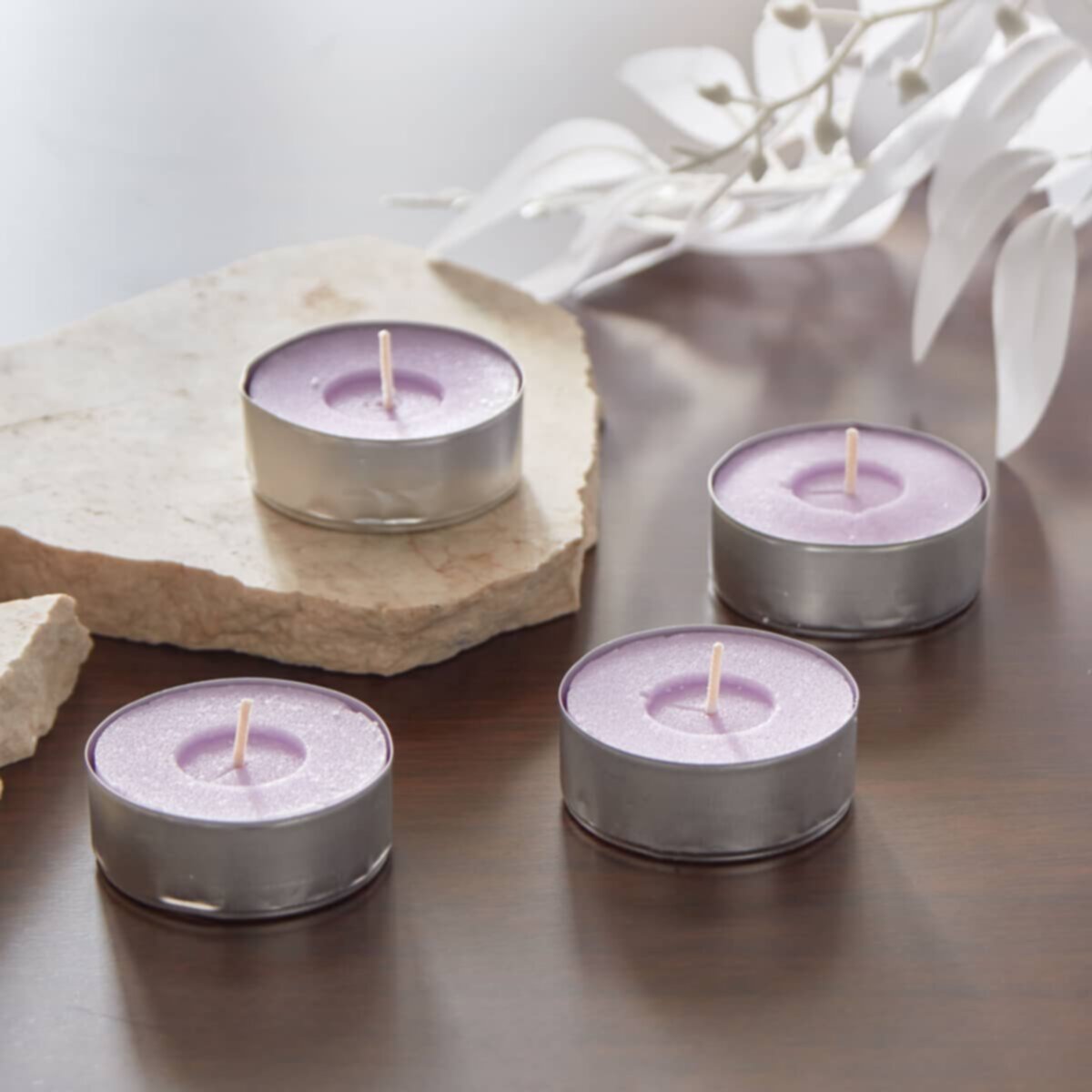 HOMEBOX | Vela Peteli Lavender 4-Piece Tealight Candle Set - 152 g | 165618469