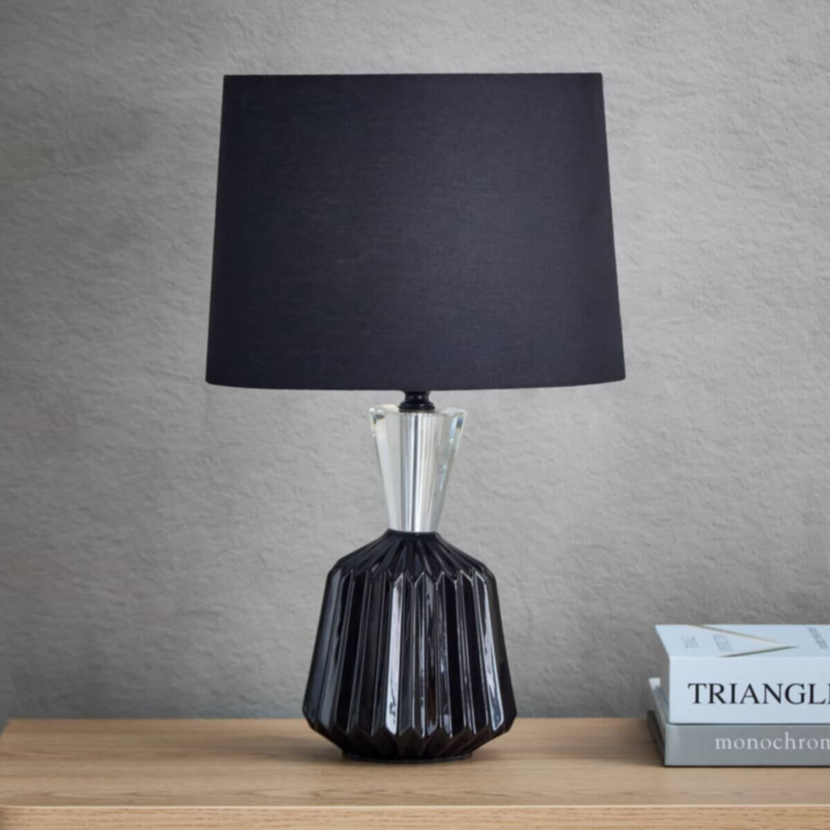 HOMEBOX | Javel Ceramic Metal Crystal Table Lamp - 42 cm | 166189115