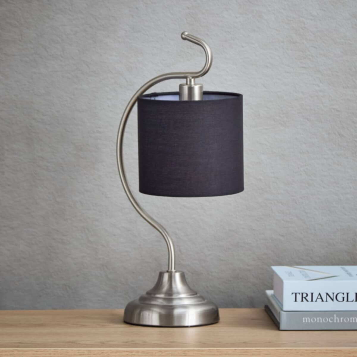 HOMEBOX | Javel Metal Table Lamp - 40 cm | 166189116