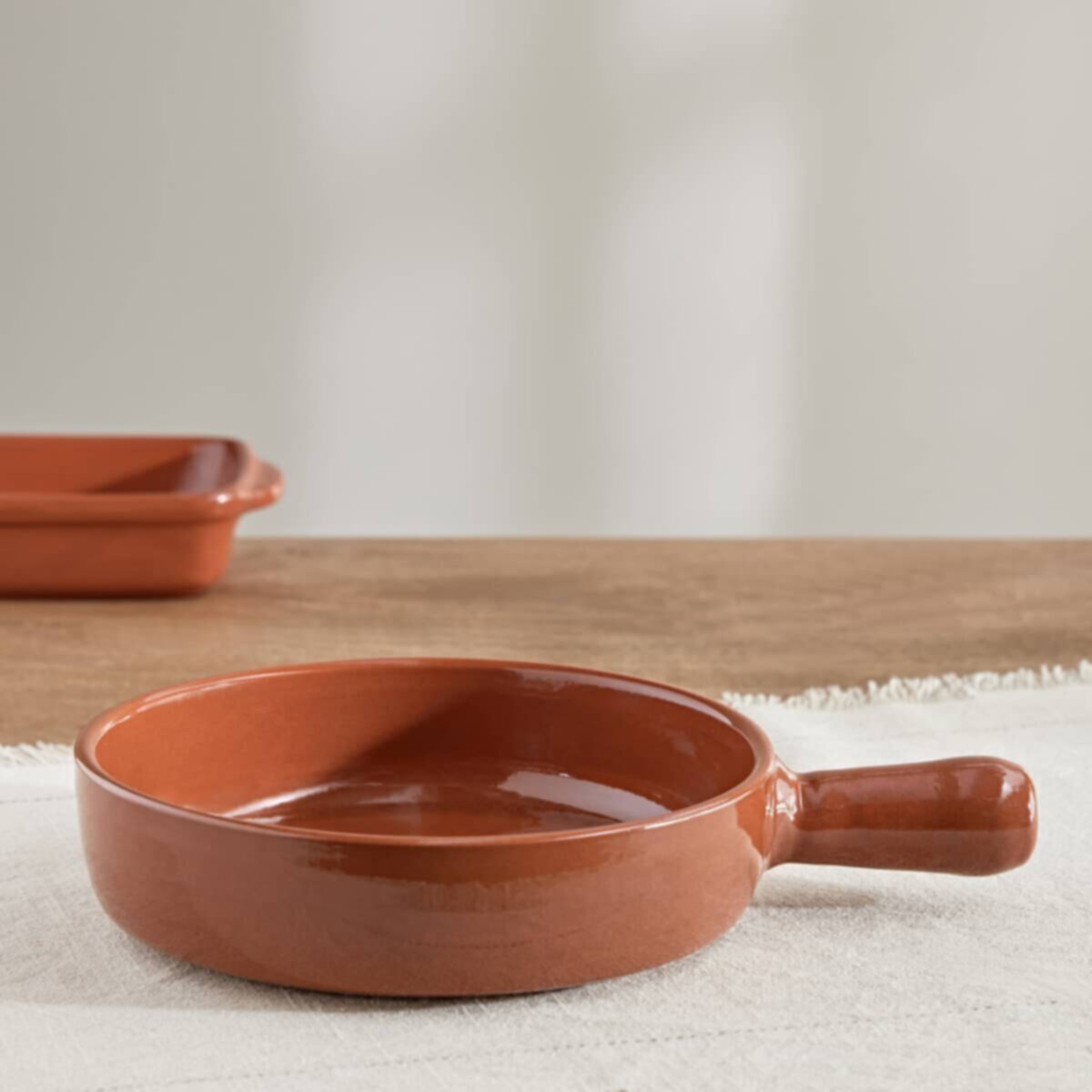 HOMEBOX | Arcilla Cook and Serve Paella Dish - 23 cm | 166321415