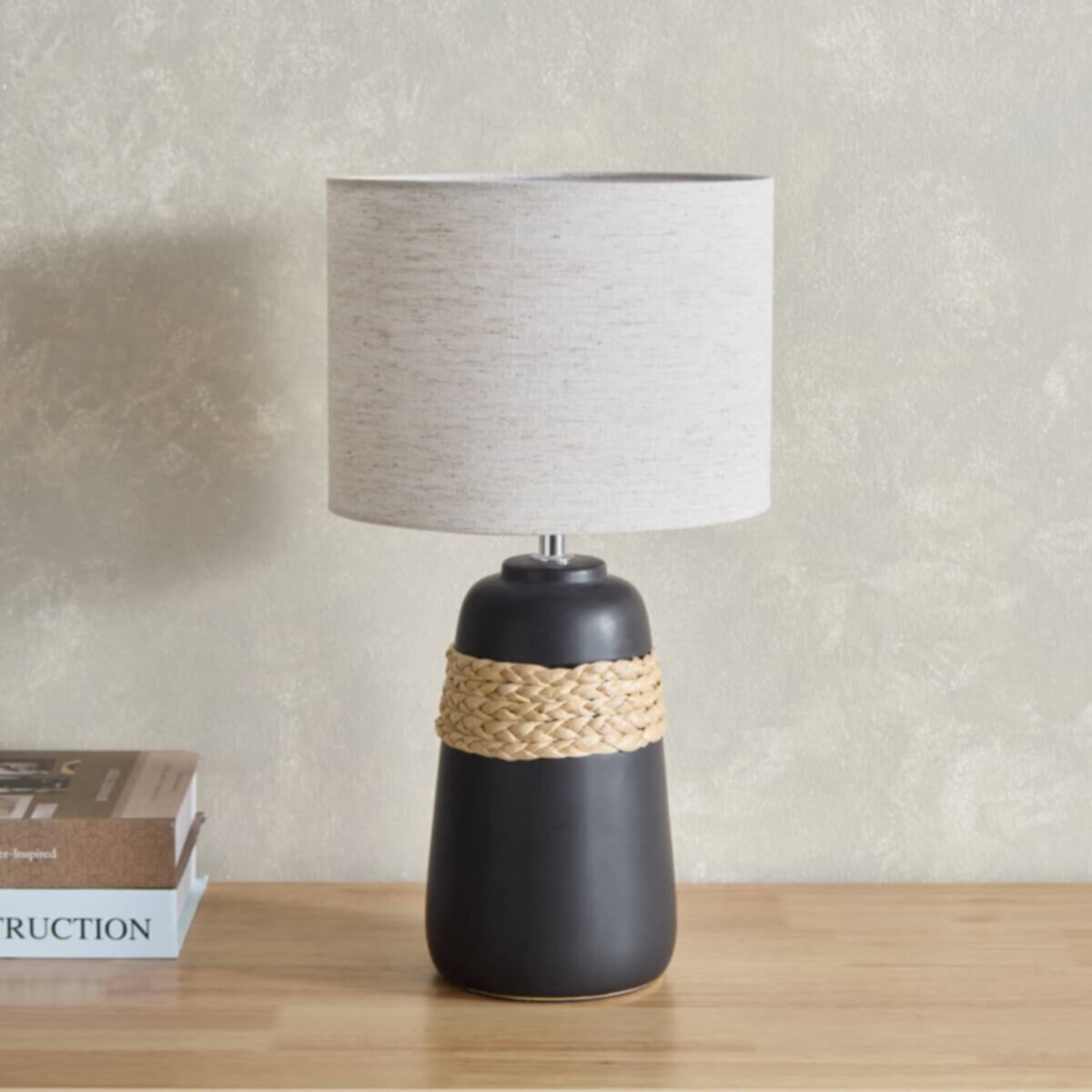 HOMEBOX | Amelie Table Lamp with Ceramic Base and Linen Shade - 43 cm | 166346528