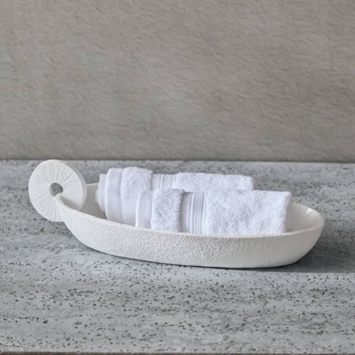 HOMEBOX | Ric Towel Tray - 32x9x16 cm | 166441839