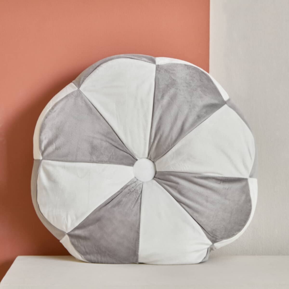 HOMEBOX | Cushy Loft Pinwheel Cushion - 48x12 cm | 166593685