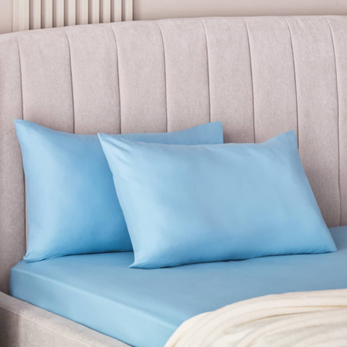 HOMEBOX | Derby 2-Piece Solid Microfibre Pillowcase Set - 45x70 cm | 166721006